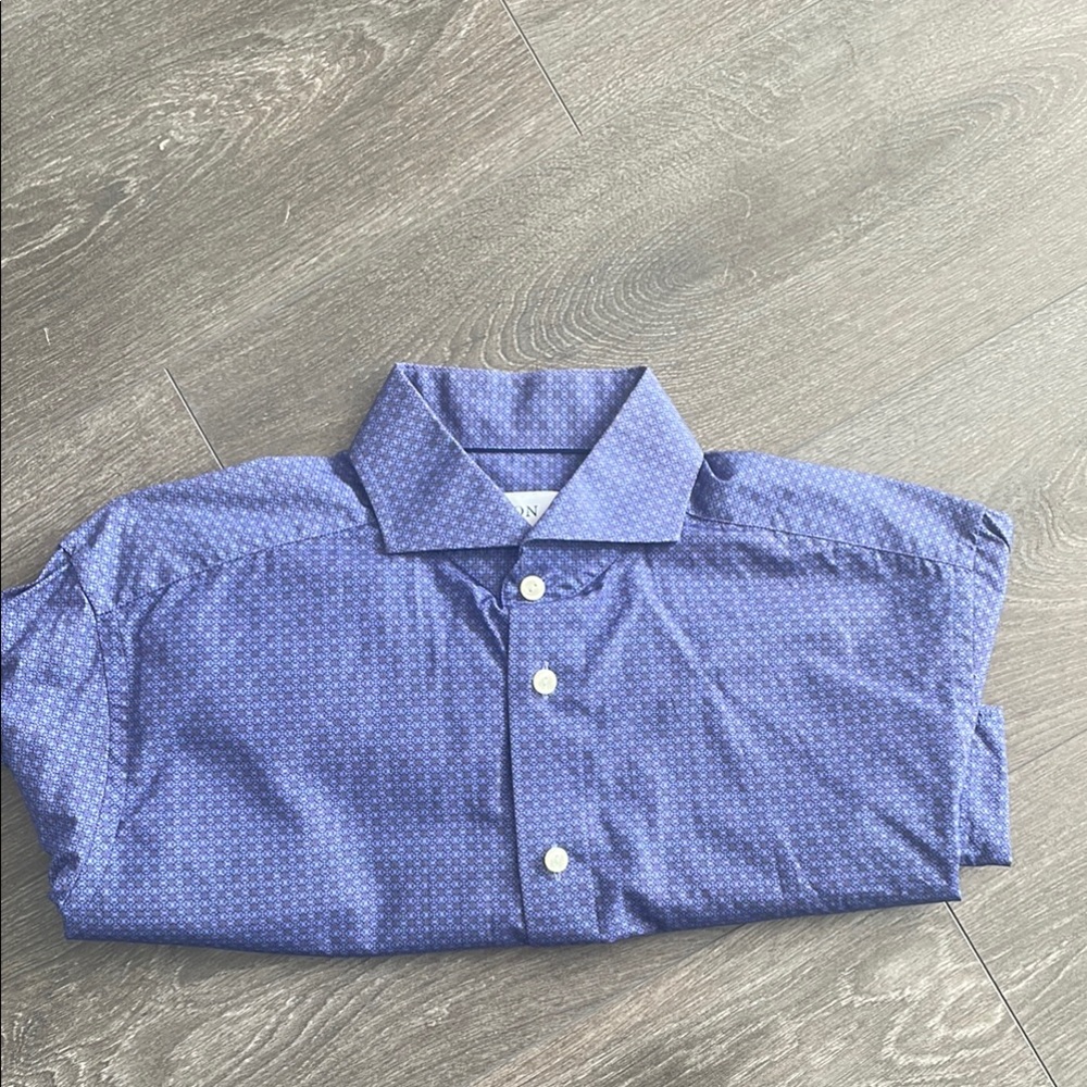 Men's Blue dress shirt
